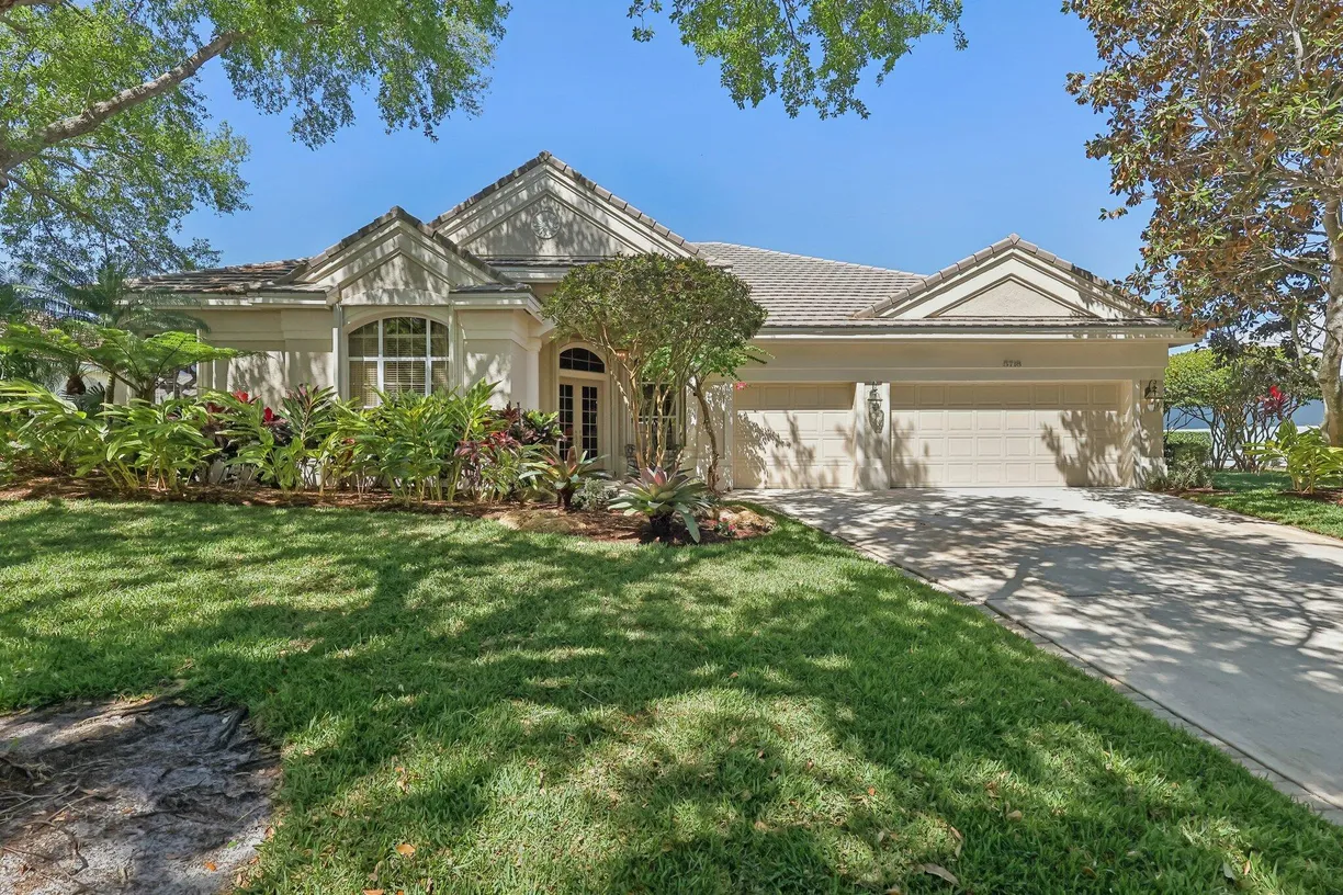 South Florida Real Estate | View 5718 SE Forest Glade Trail | Listing