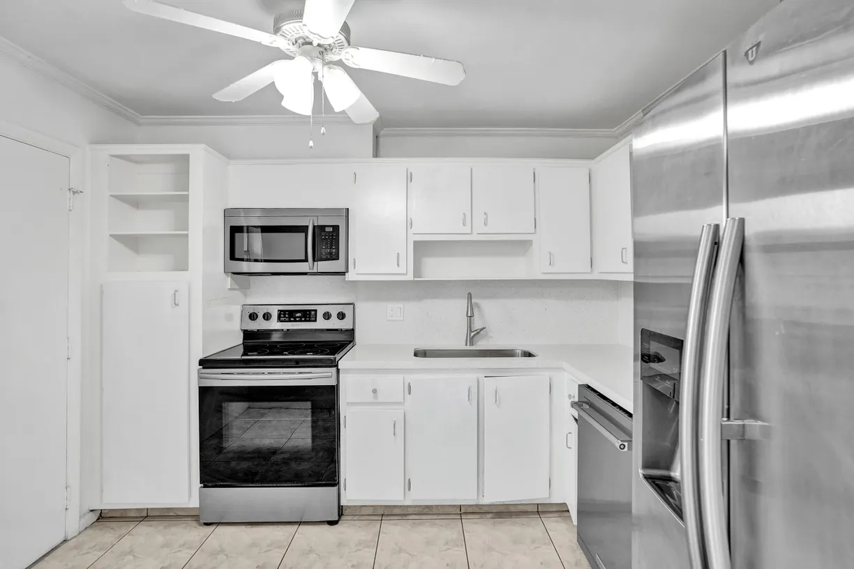 South Florida Real Estate | View 6200 S Falls Cir Drive, 202 | Listing