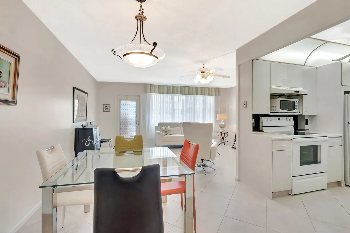 South Florida Real Estate | View 2043 Cambridge C | Listing