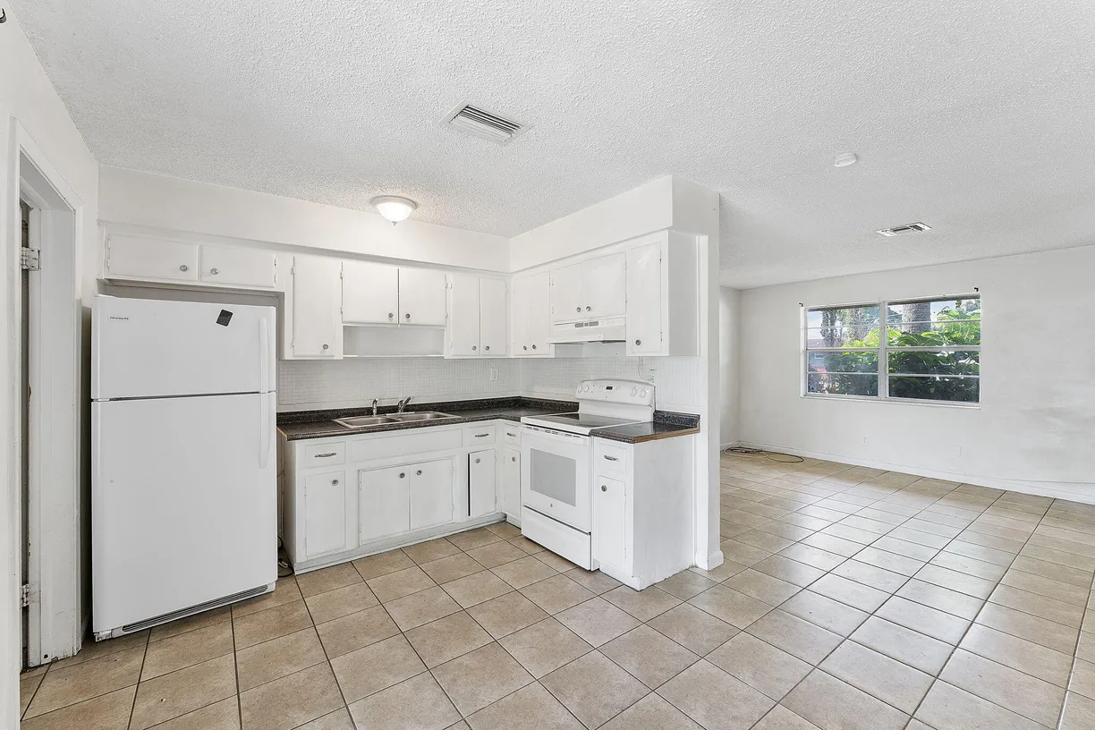 South Florida Real Estate | View 6960 SW 19th Court, 1-2 | Listing