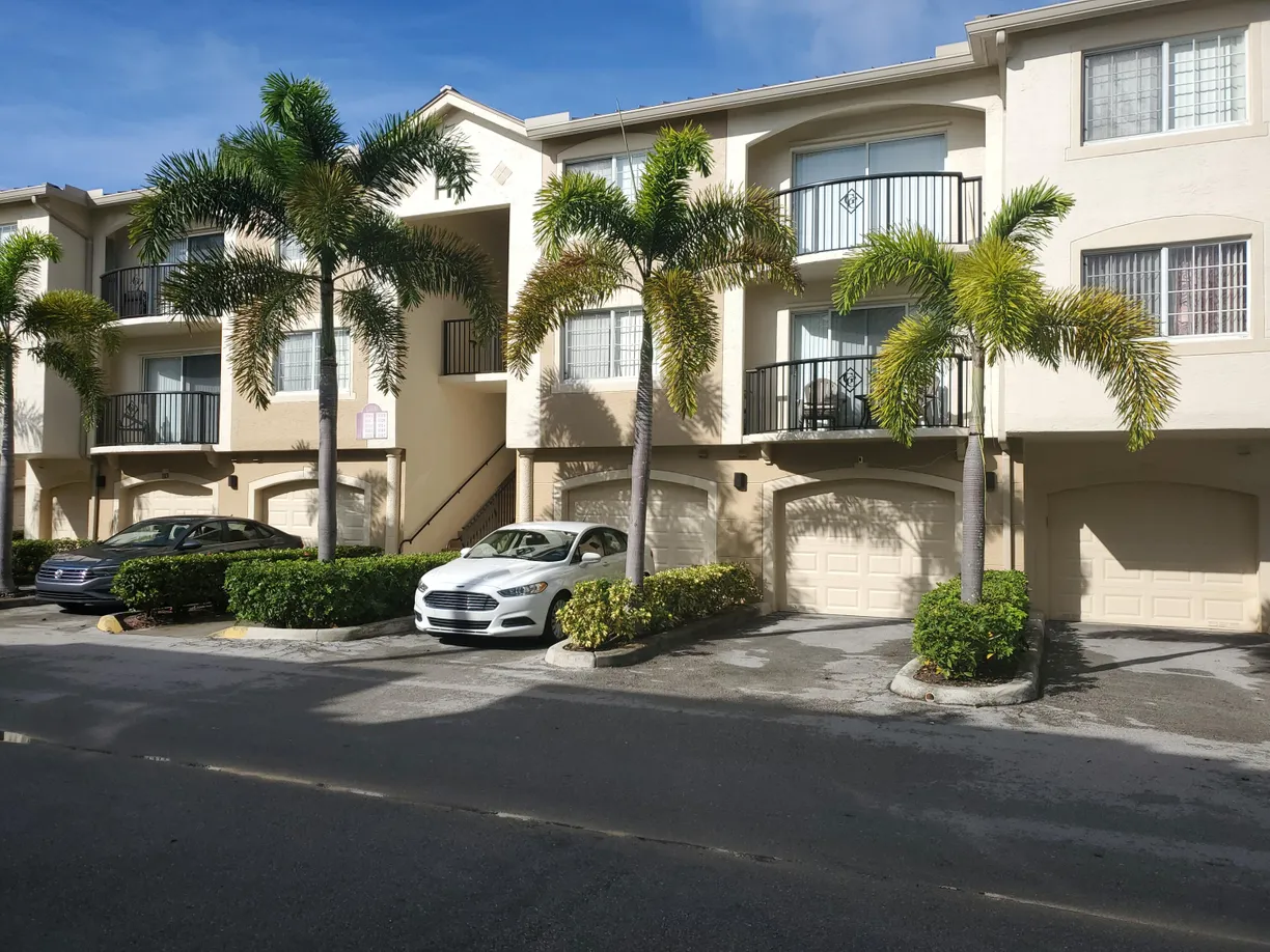 South Florida Real Estate | View 1300 Crestwood Court, 1320 | 3 Beds, 2 Baths