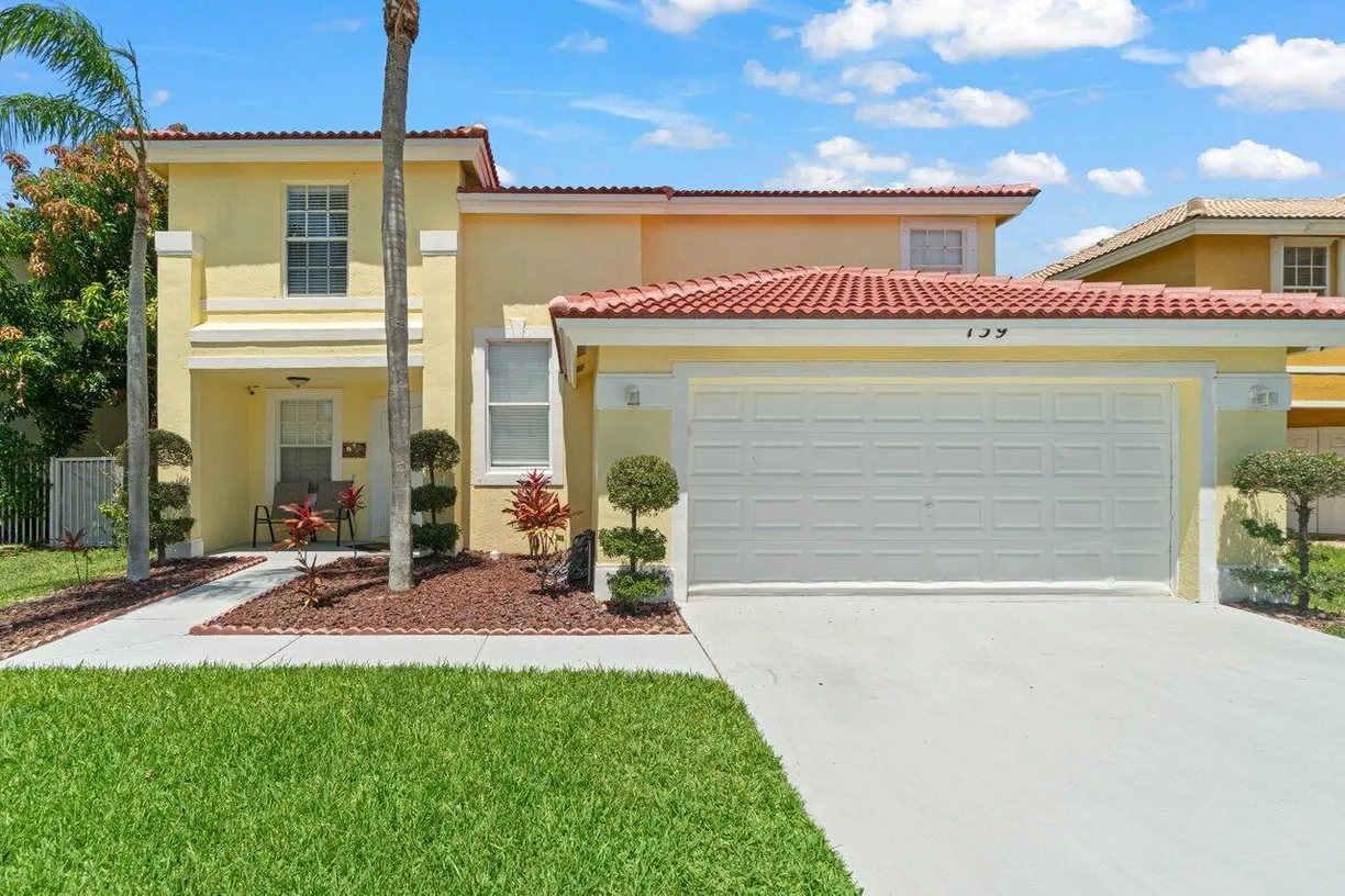 South Florida Real Estate | View 139 Citrus Park Circle | Listing