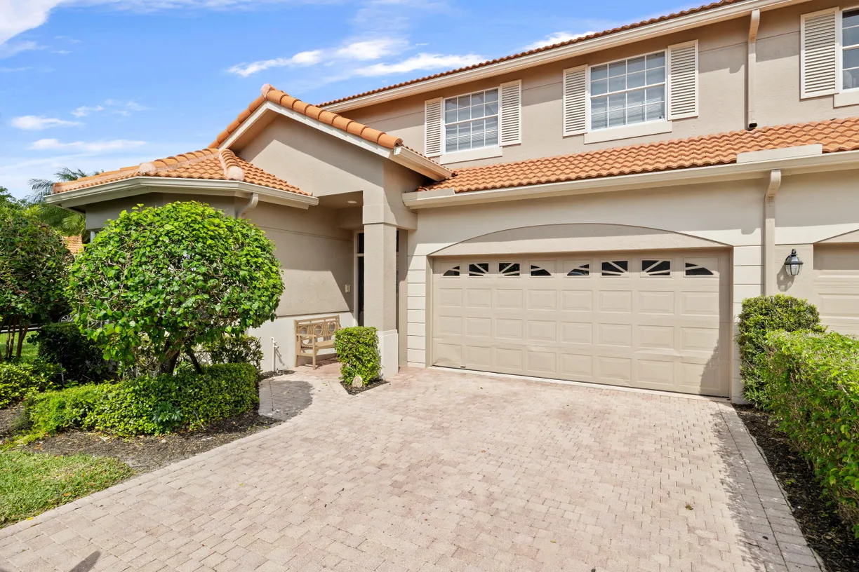South Florida Real Estate | View 33 Monterey Pointe Drive | 4 Beds, 3 Baths