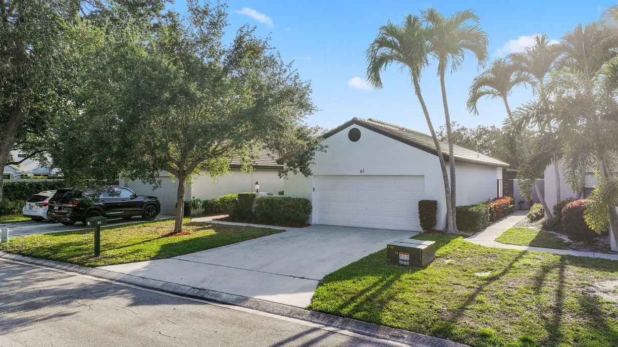 South Florida Real Estate | View 61 N Ironwood Way | Listing