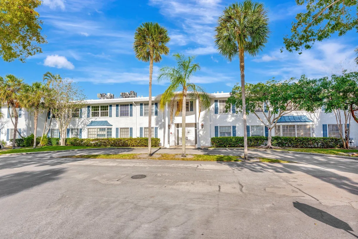 South Florida Real Estate | View 6700 NE 22nd Way, 2212 | Listing