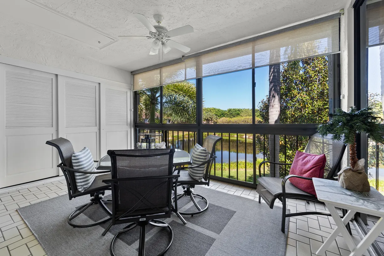 South Florida Real Estate | View 5415 Verona Drive, O | 2 Beds, 2 Baths