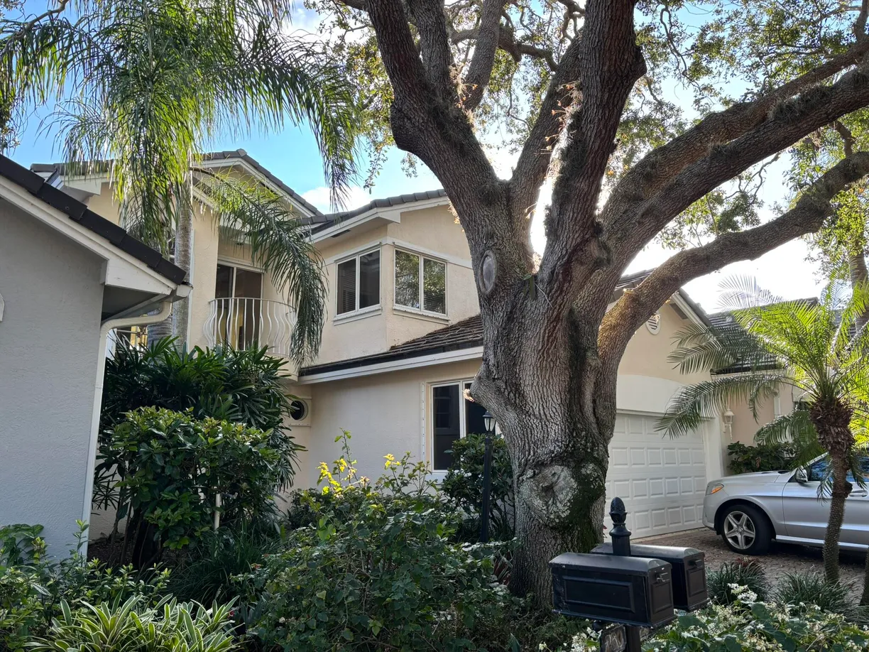 South Florida Real Estate | View 250 S Peppertree Drive, 8 | Listing
