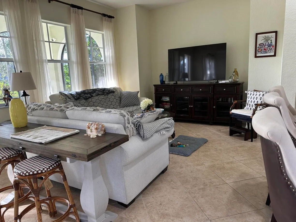 South Florida Real Estate | View 834 Madison Court | Listing