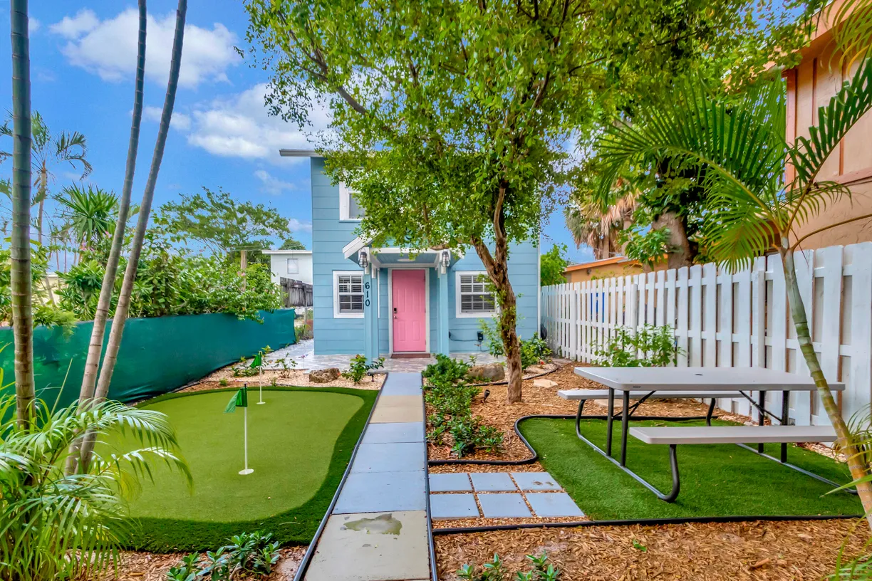 South Florida Real Estate | View 610 N K Street | Listing