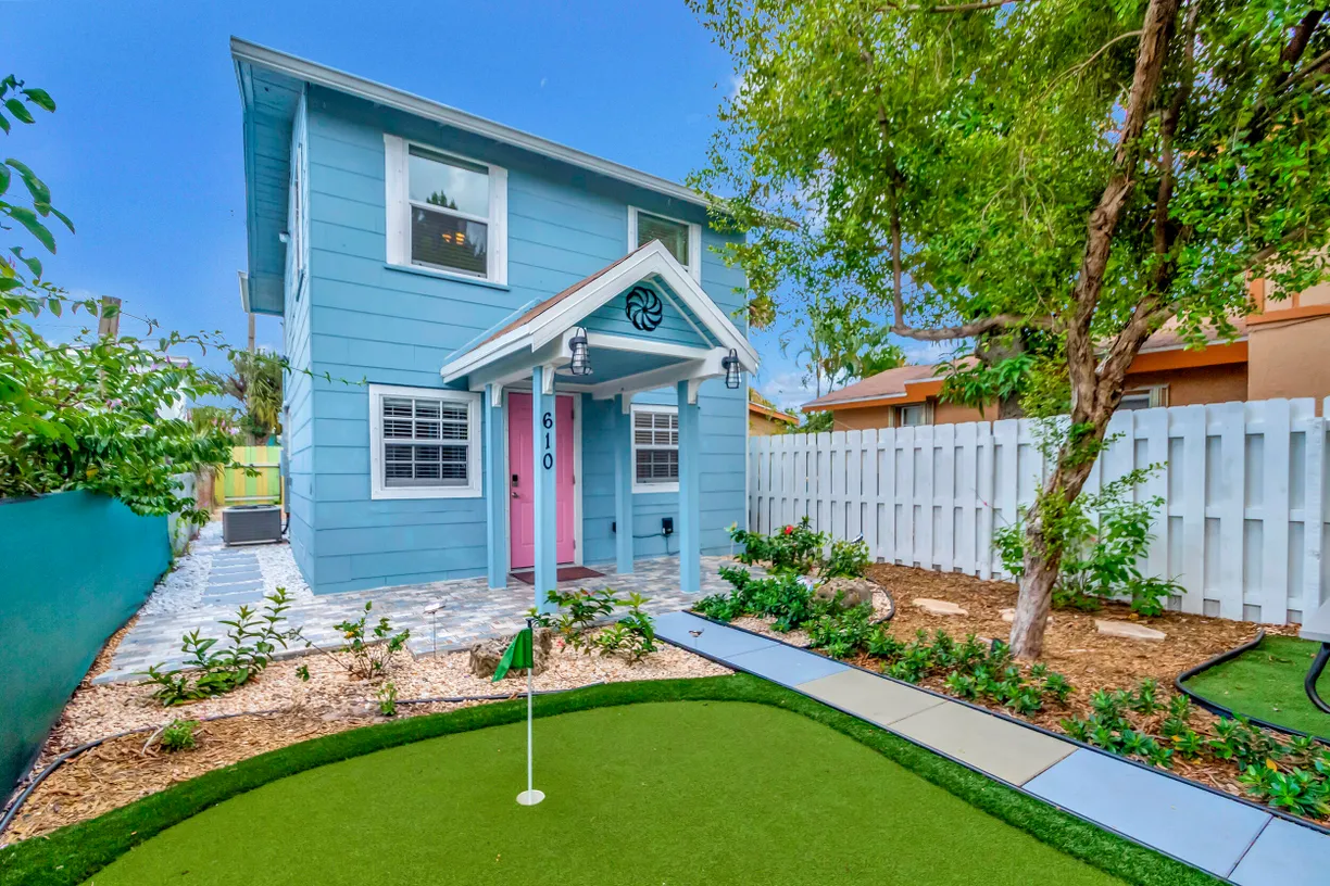 South Florida Real Estate | View 610 N K Street | Listing
