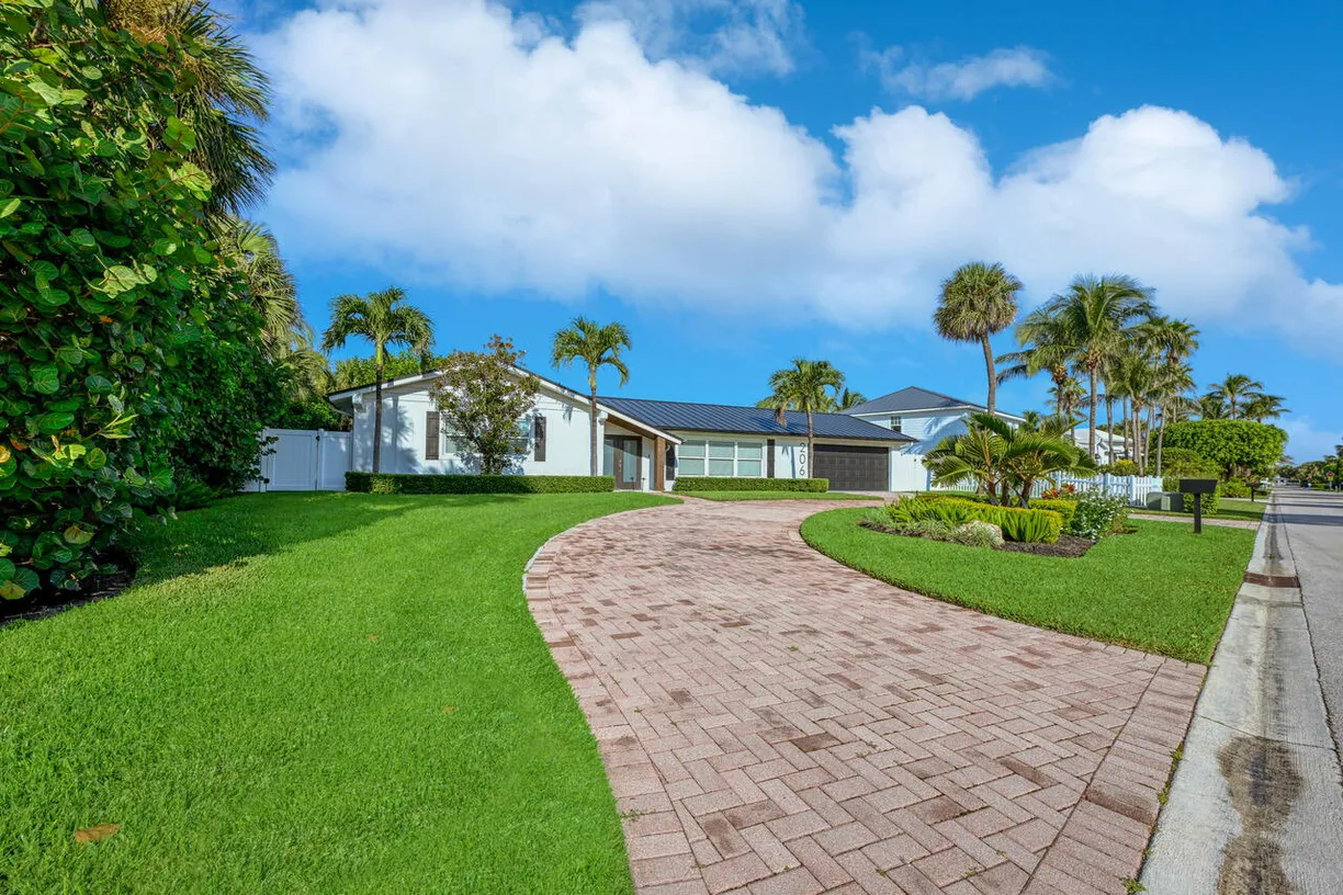 South Florida Real Estate | View 206 Colony Road | Listing