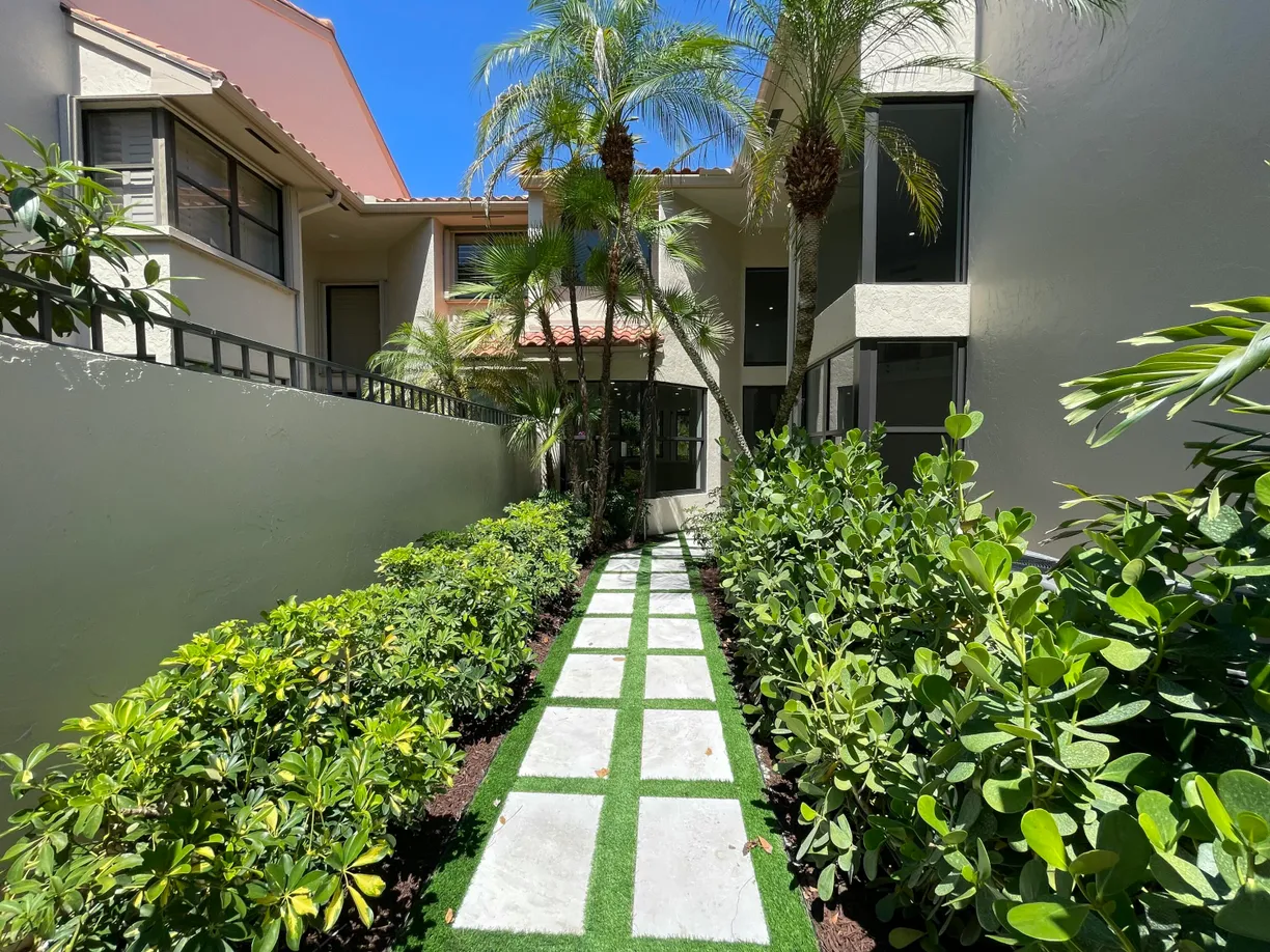 South Florida Real Estate | View 13890 Parc Drive | Listing