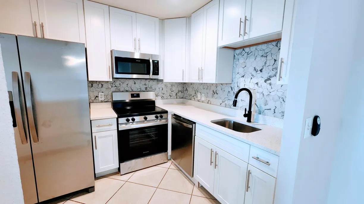 South Florida Real Estate | View 511 Monaco K | 1 Bed, 1 Bath