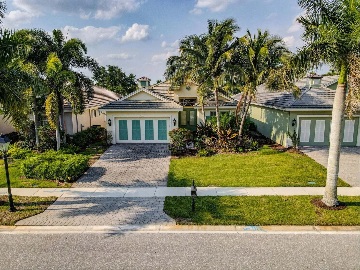 South Florida Real Estate | View 10655 La Strada | 3 Beds, 2 Baths