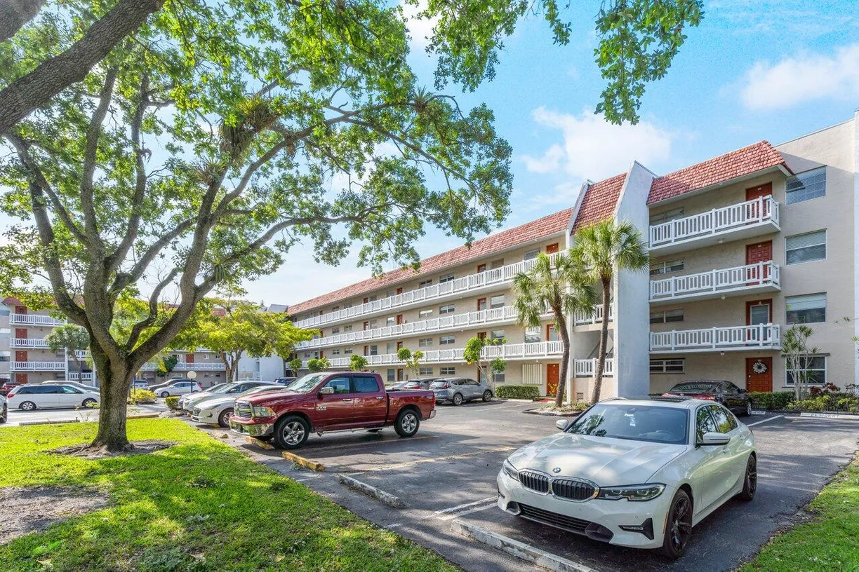 South Florida Real Estate | View 3551 Inverrary Drive, 210 | 2 Beds, 2 Baths
