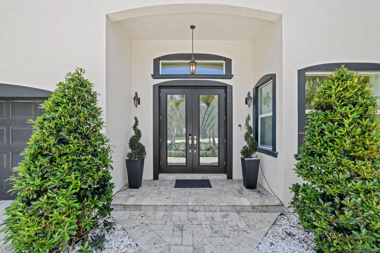 South Florida Real Estate | View 1030 Rhodes Villa Avenue | Listing