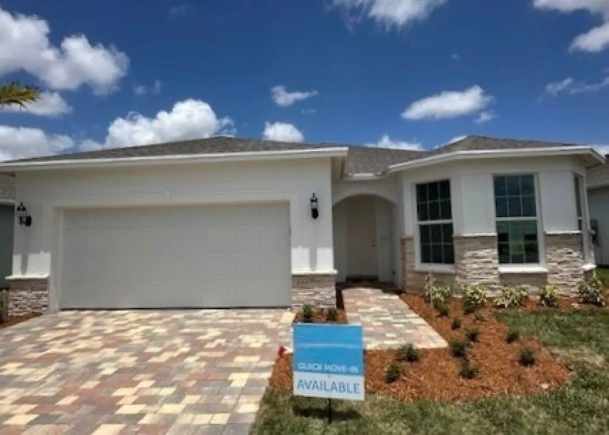 South Florida Real Estate | View 13526 SW Vermillion Circle, Mystique | 3 Beds, 2 Baths