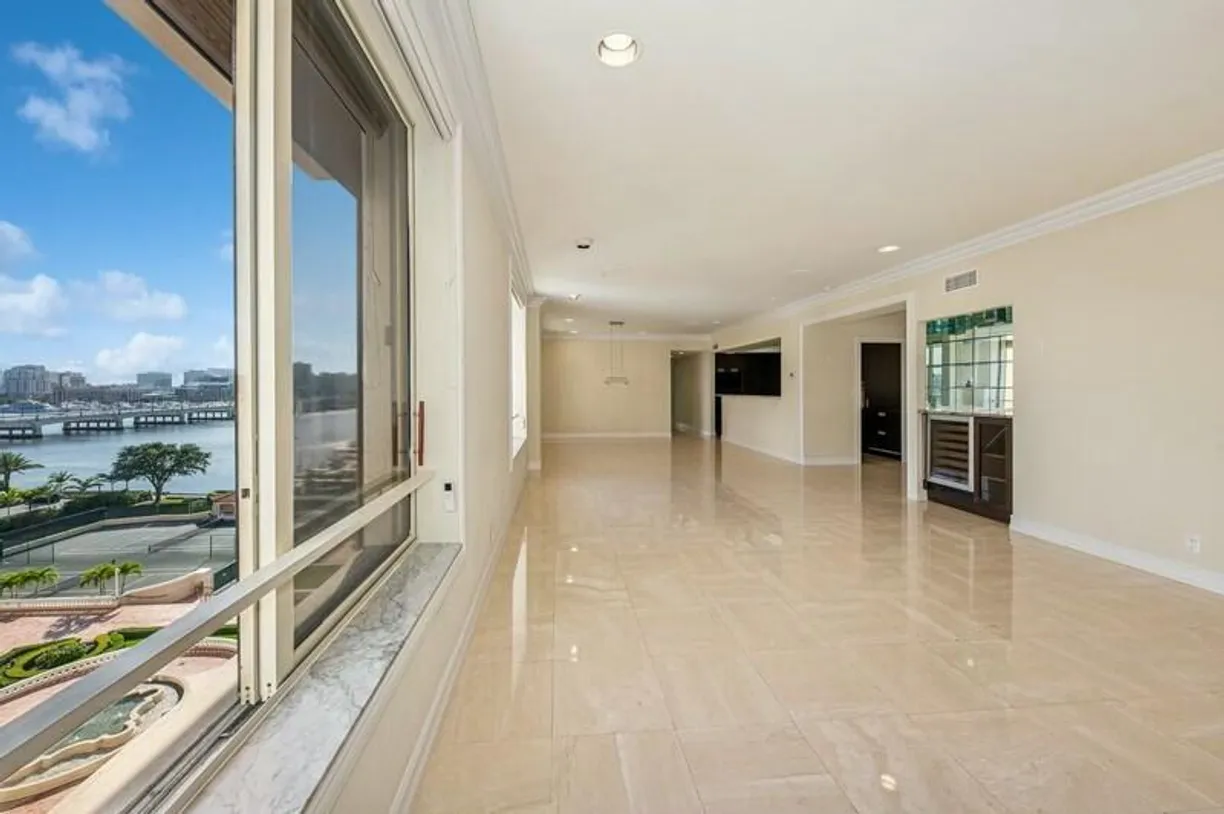 South Florida Real Estate | View 150 Bradley Place, 605 | Listing