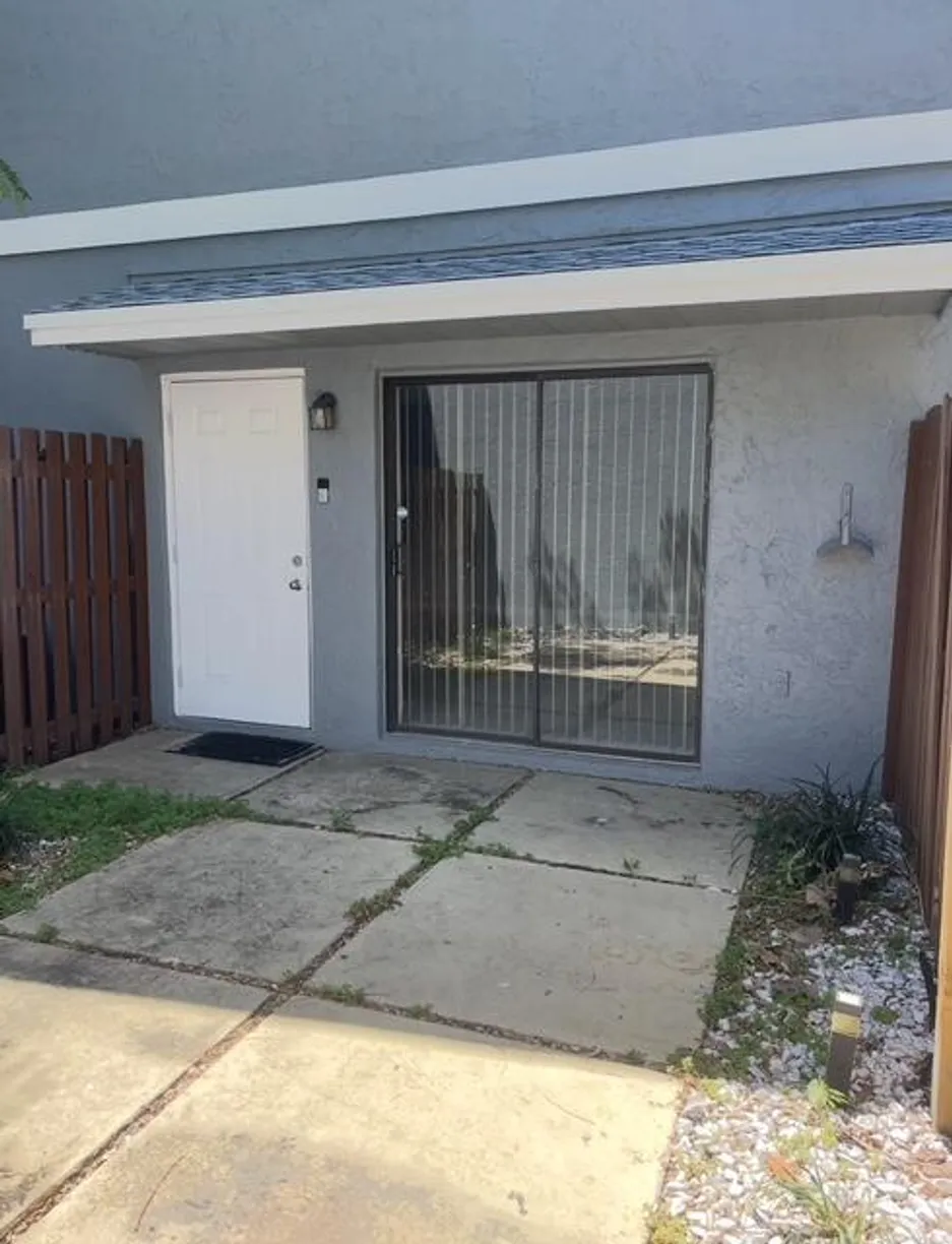 South Florida Real Estate | View 10 Crossings Circle, B | Listing