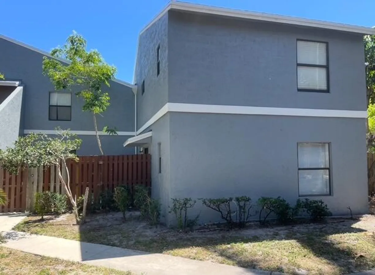 South Florida Real Estate | View 10 Crossings Circle, B | 2 Beds, 2 Baths