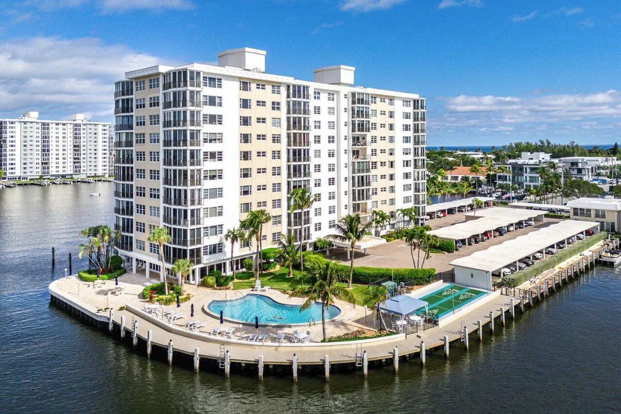 South Florida Real Estate | View 400 Seasage Drive, 804 | 2 Beds, 2 Baths