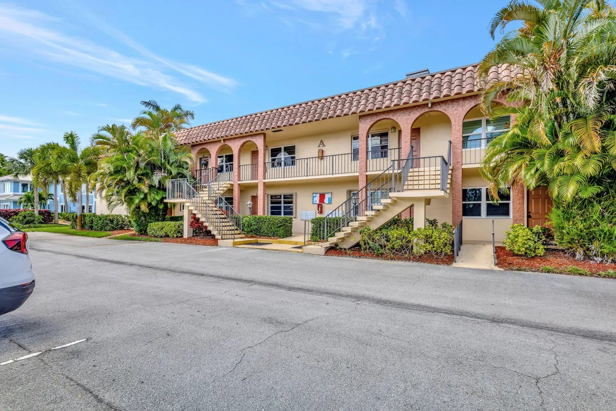 South Florida Real Estate | View 2600 S Kanner Highway, A3 | 1 Bed, 1 Bath