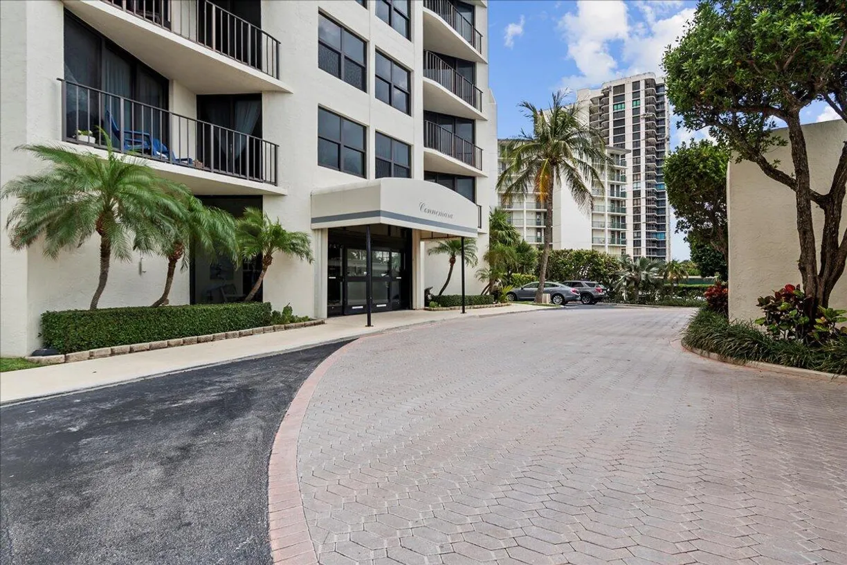 South Florida Real Estate | View 5420 N Ocean 604 Drive, 604 | Listing
