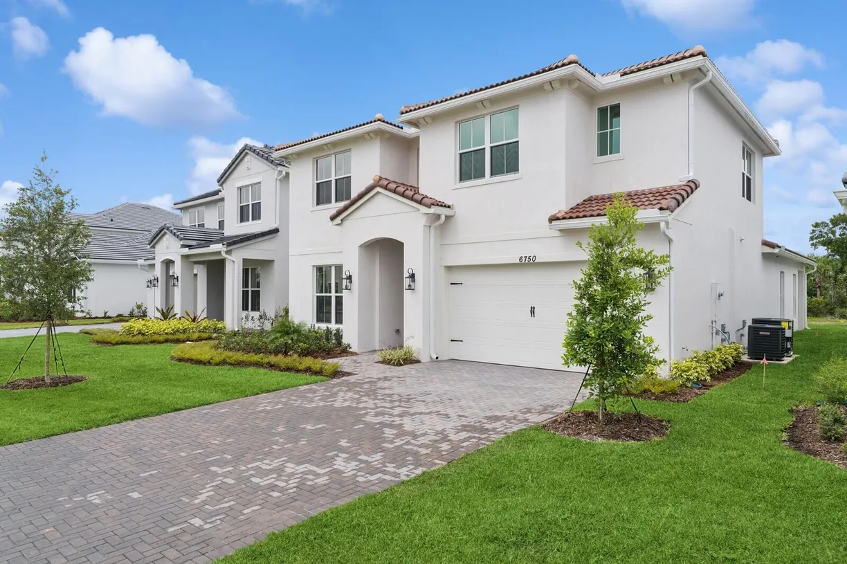 South Florida Real Estate | View 6750 SE Lost Pine Drive, 19 | Listing
