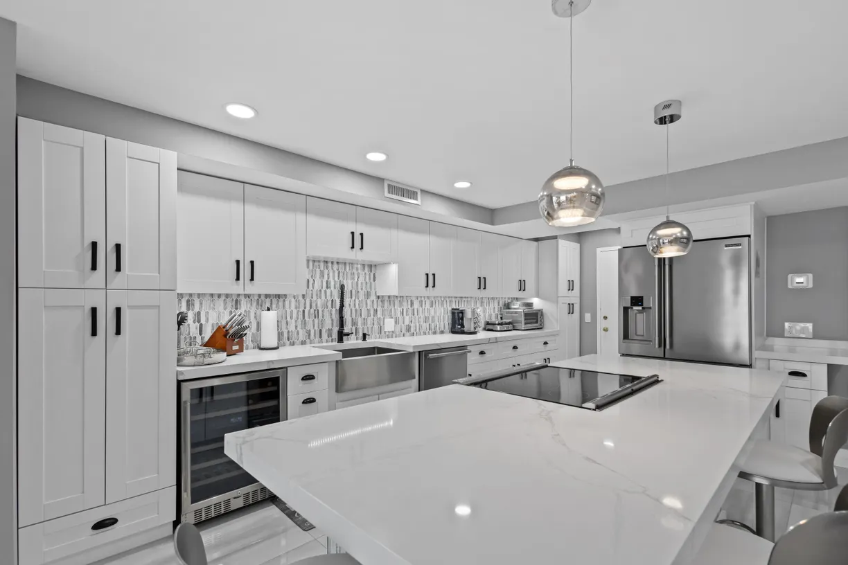 South Florida Real Estate | View 2220 S Ocean Boulevard, 203 | Listing