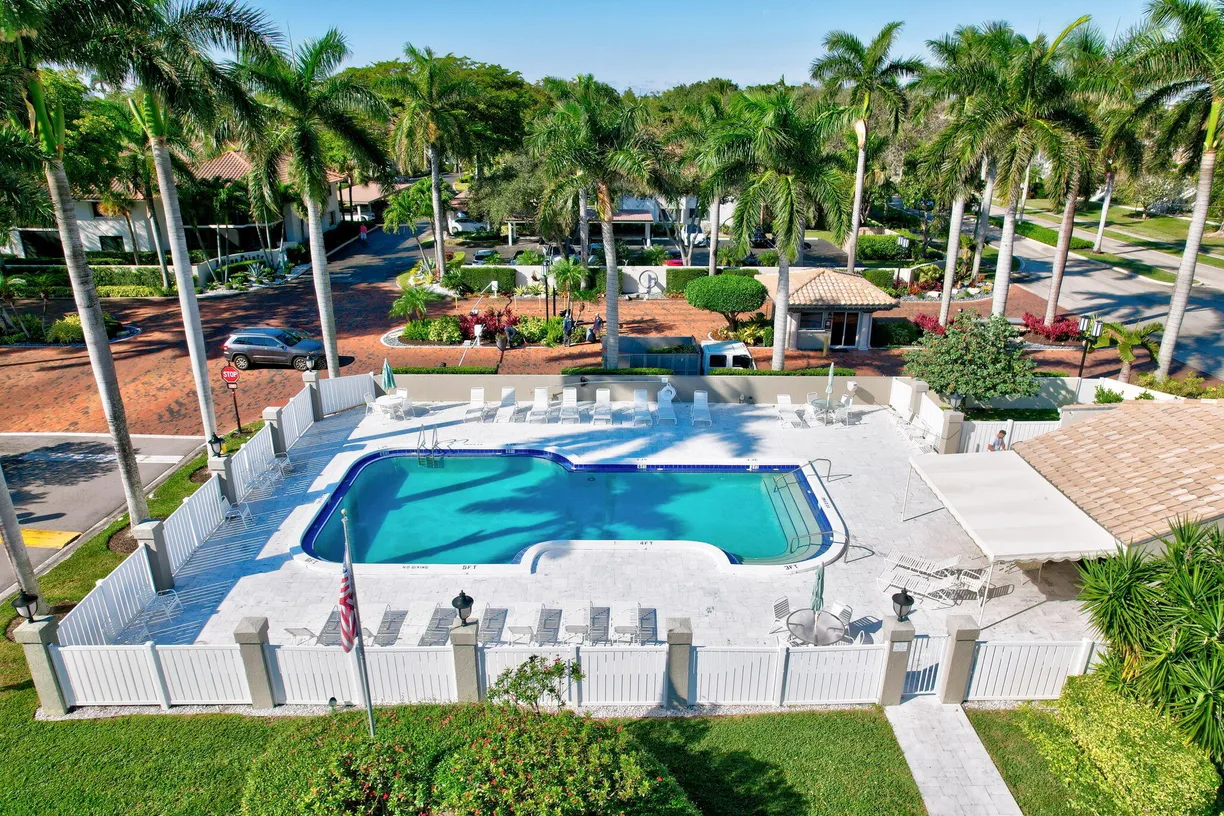 South Florida Real Estate | View 100 Pelican Pointe Drive, 101 | 2 Beds, 2 Baths
