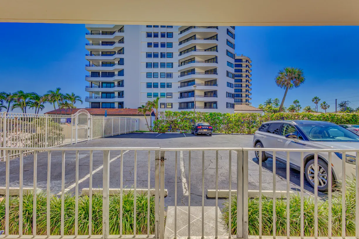 South Florida Real Estate | View 630 Ocean Drive, 114 | Listing