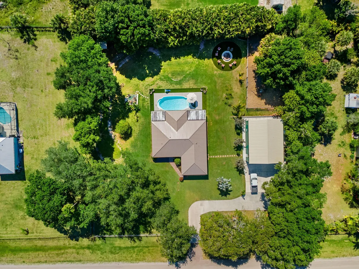 South Florida Real Estate | View 16629 74th Avenue | Listing