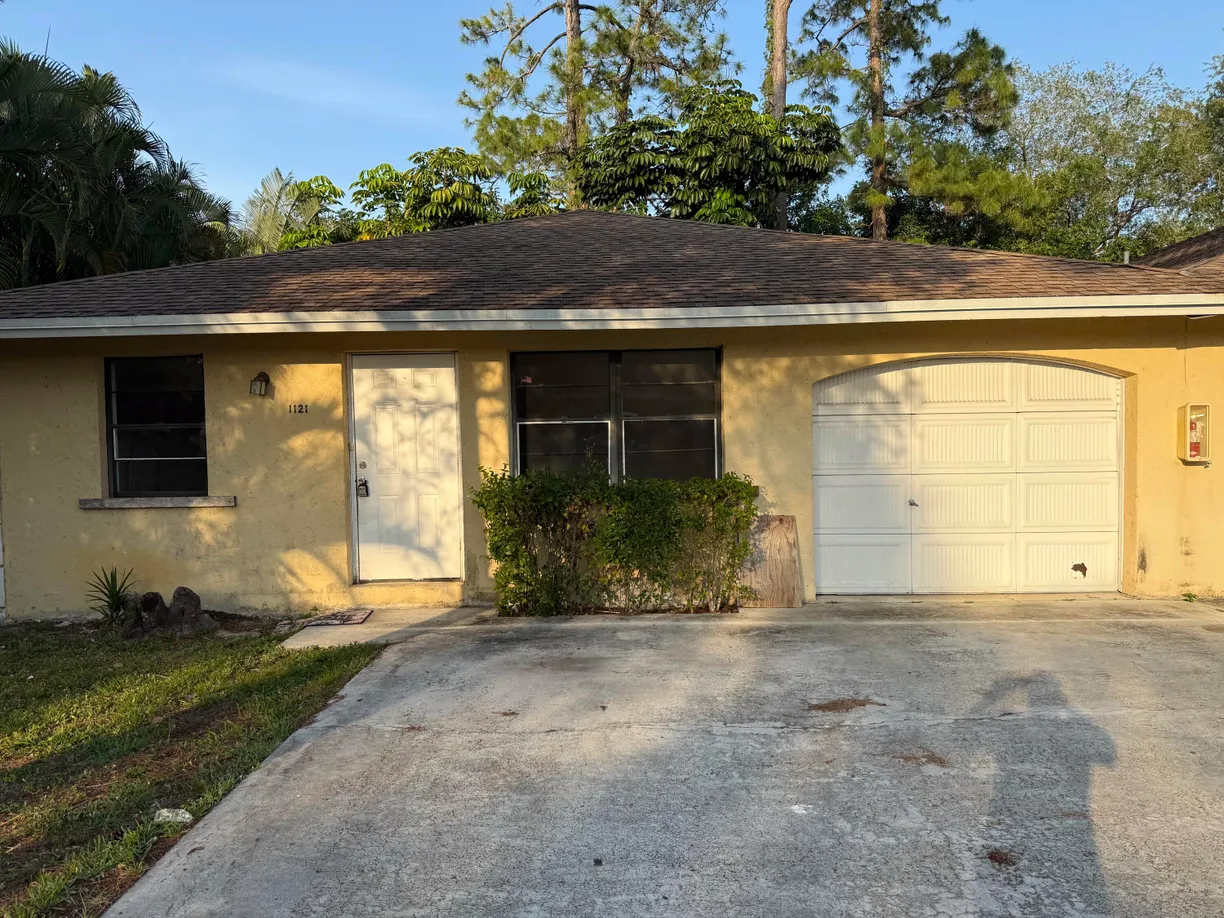 South Florida Real Estate | View 1125 Goldenrod Road, 1121 | 3 Beds, 2 Baths