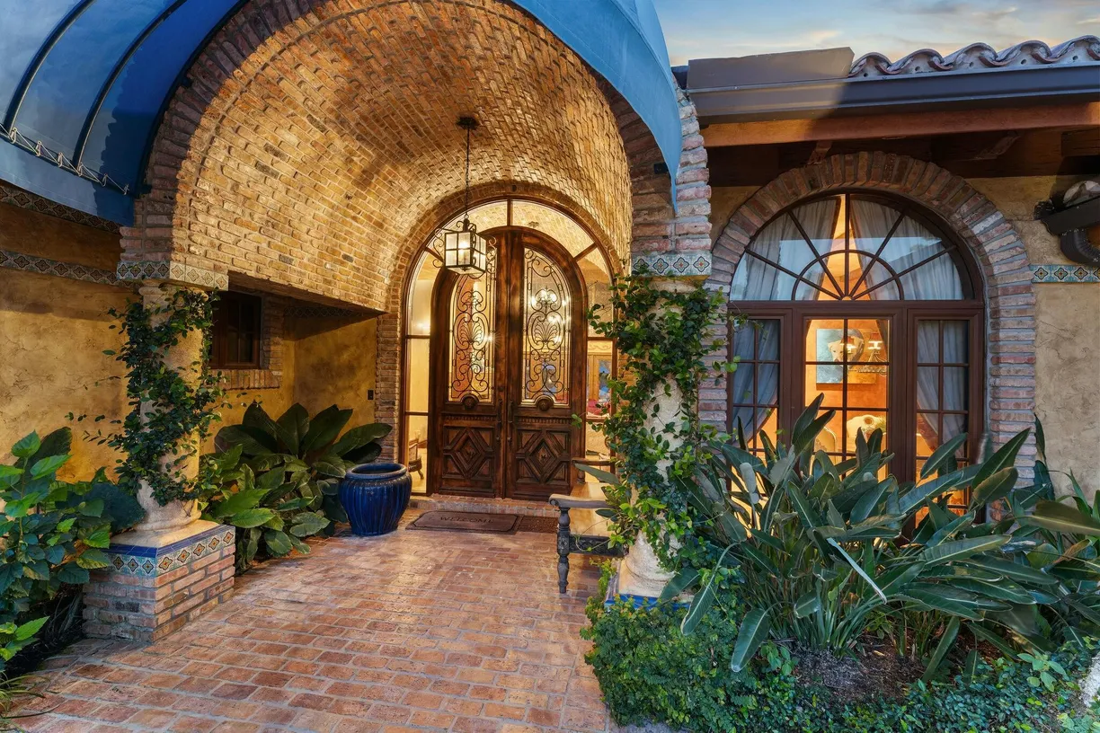 South Florida Real Estate | View 2927 Rhone Drive | Listing