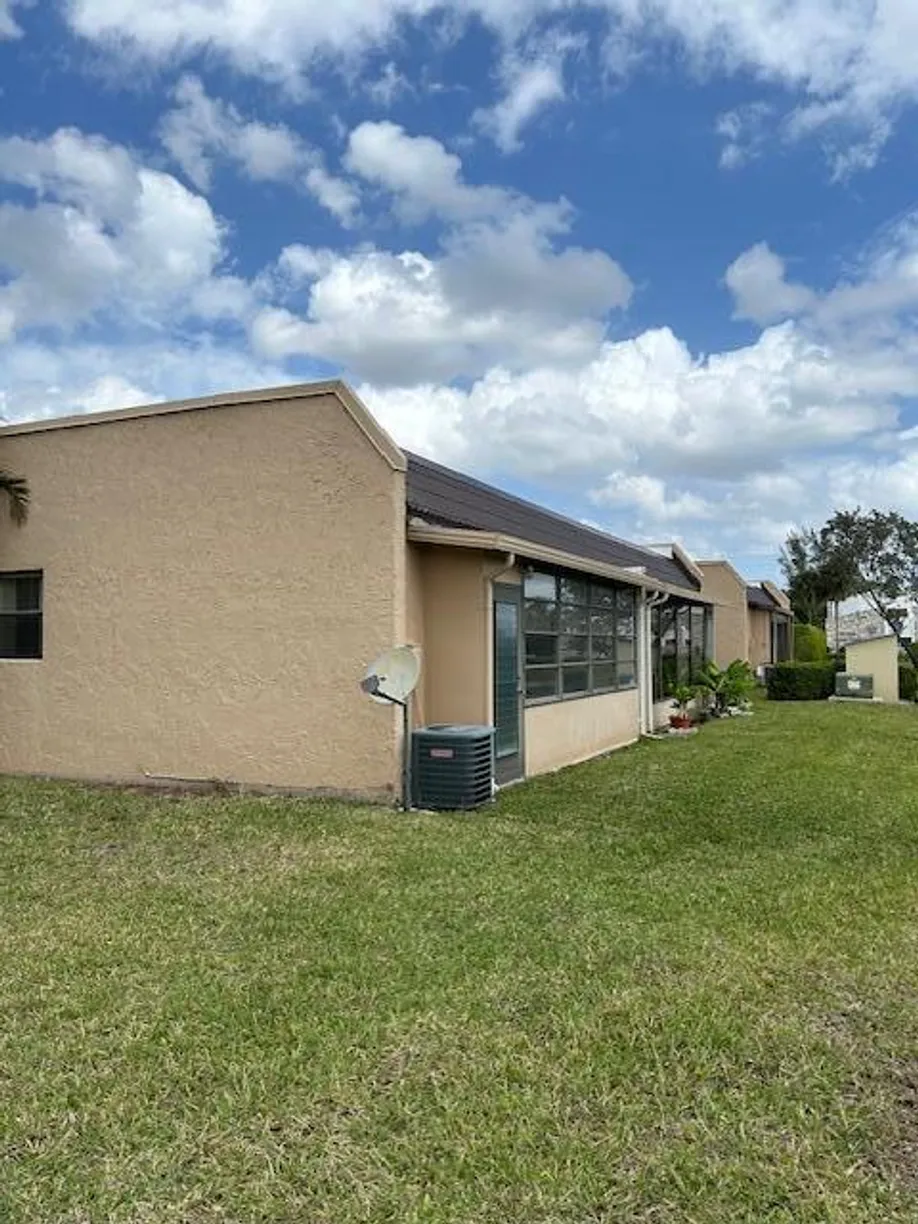South Florida Real Estate | View 114 Lake Nancy Drive | Listing