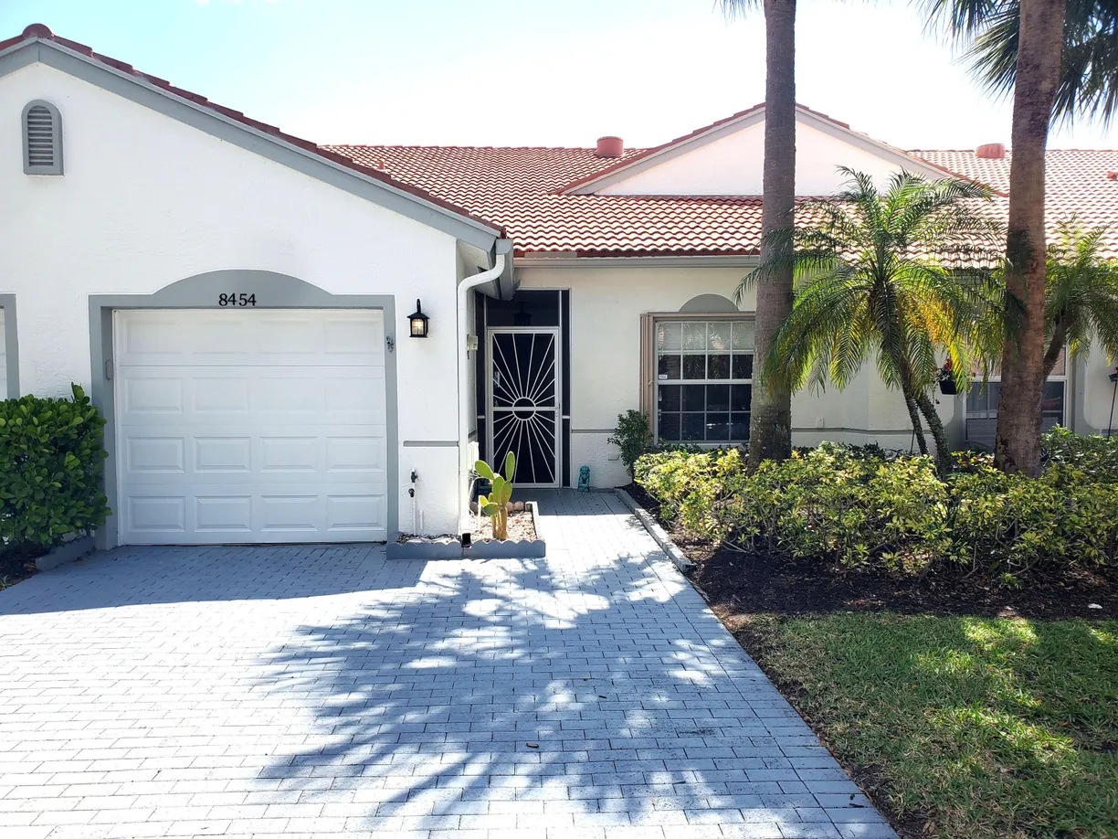 South Florida Real Estate | View 8454 Logia Circle | Listing