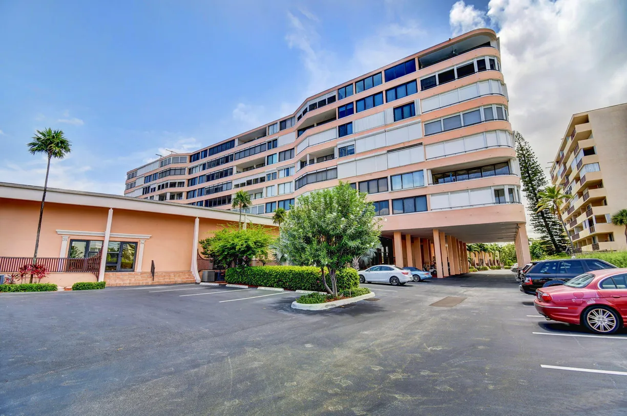 South Florida Real Estate | View 3589 S Ocean Boulevard, 609 | Listing