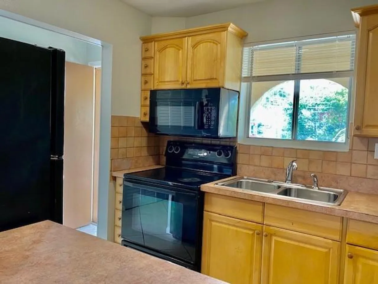 South Florida Real Estate | View 6048 Forest Hill Boulevard, 202 | Listing