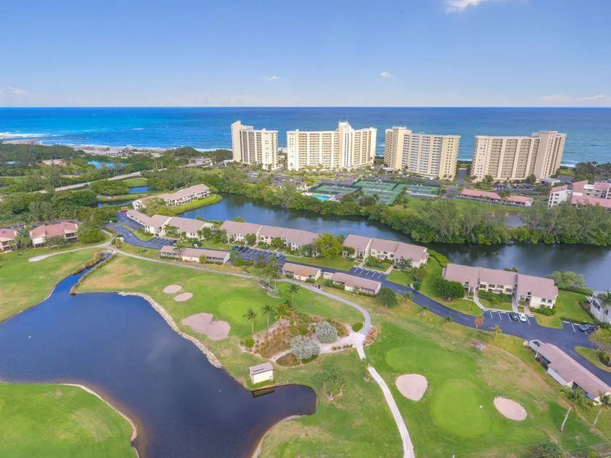 South Florida Real Estate | View 2206 Fairway Drive | Listing