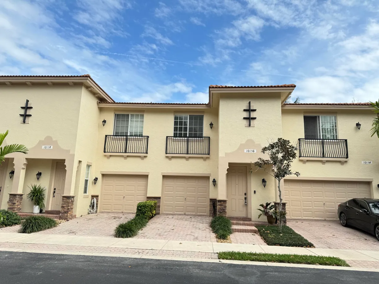 South Florida Real Estate | View 1015 Ventnor Avenue, 3g | Listing