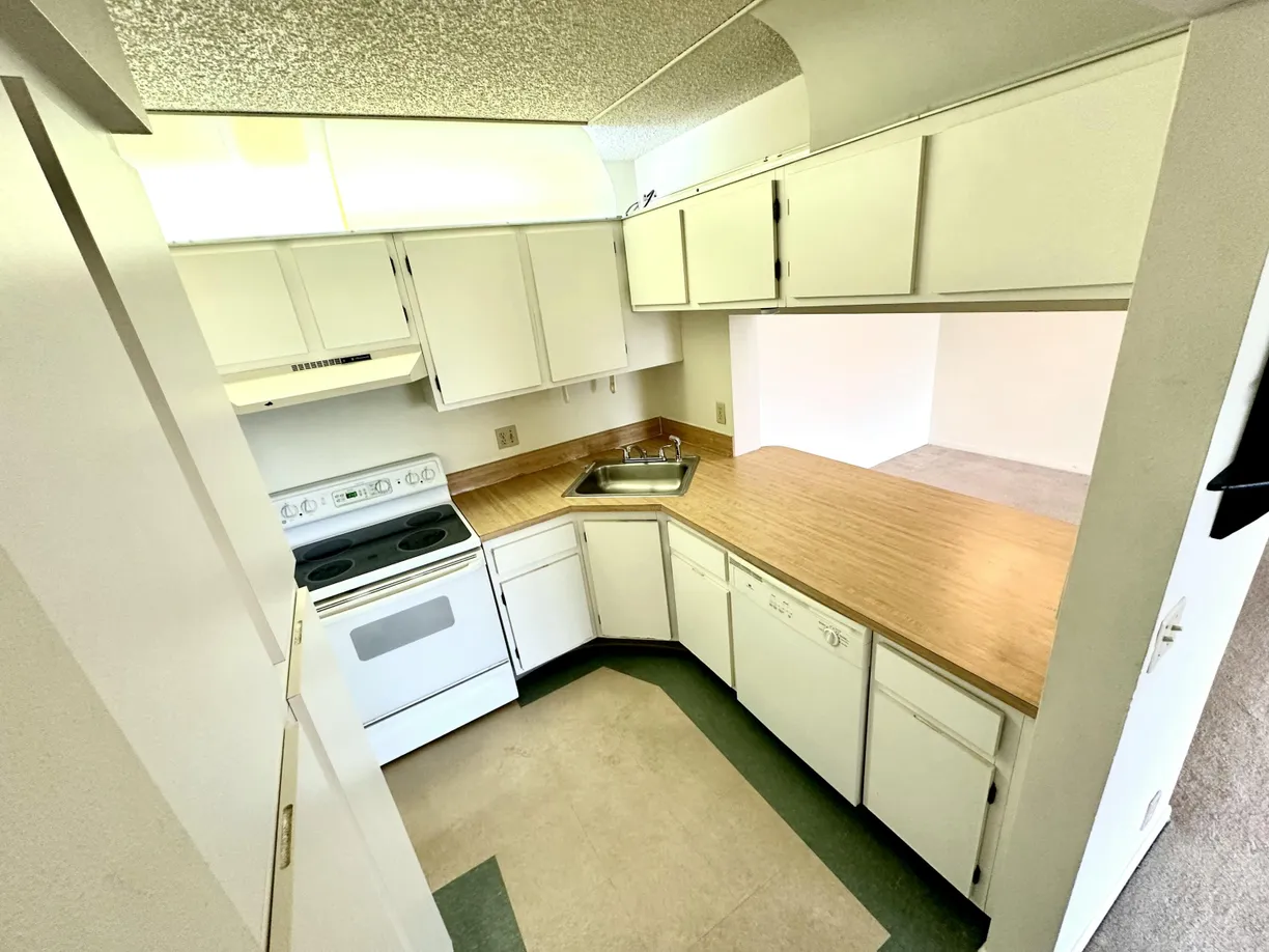 South Florida Real Estate | View 719 Sunny Pine Way, A3 | Listing