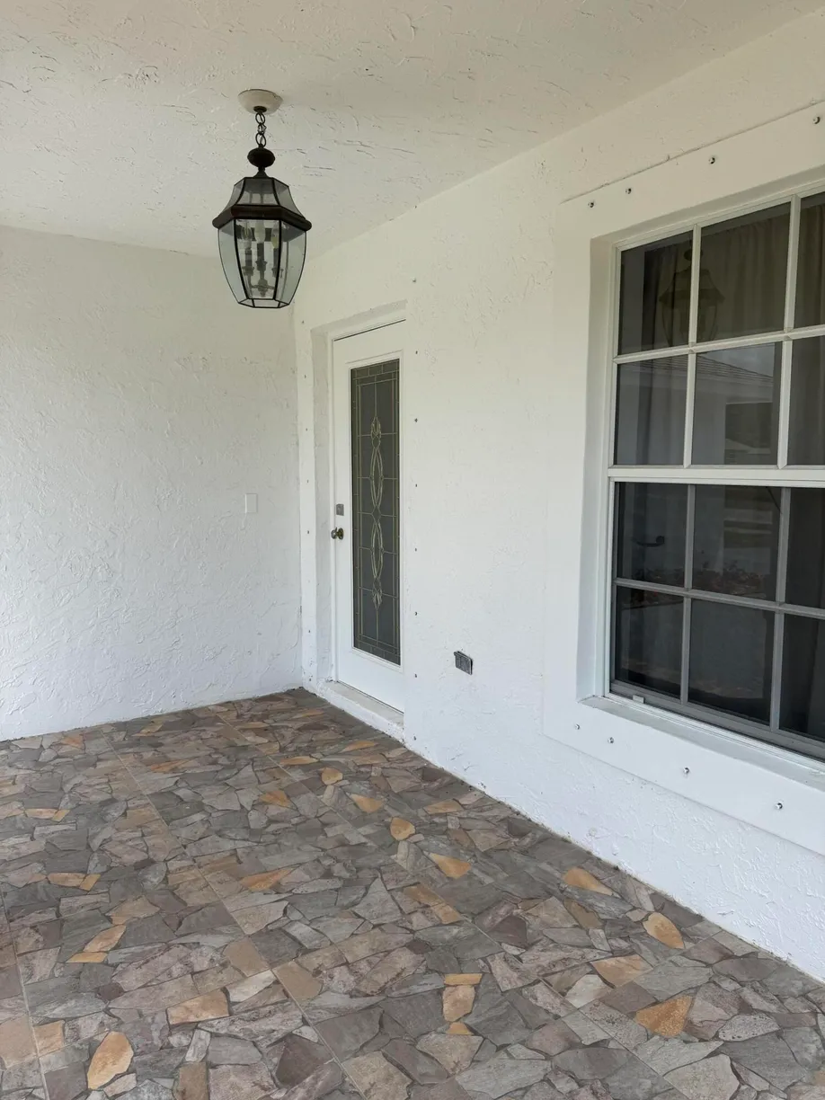 South Florida Real Estate | View 315 NW 7th Avenue | Listing