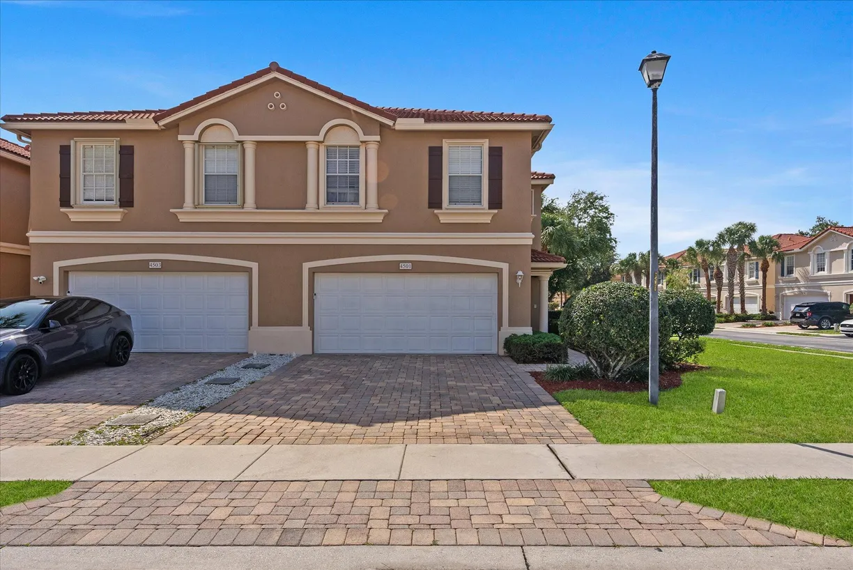 South Florida Real Estate | View 4501 Cohune Palm Court | Listing