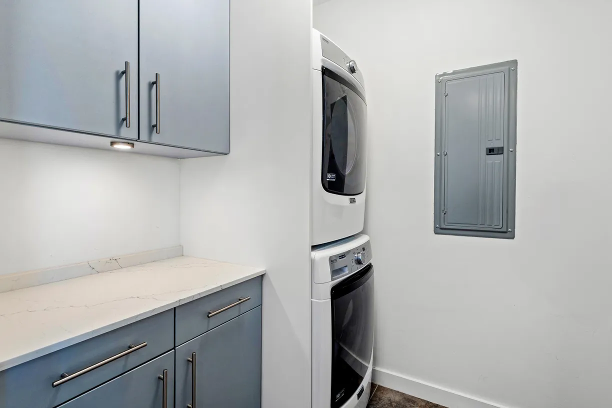 South Florida Real Estate | View 365 SE 6th Avenue, 404 | Listing