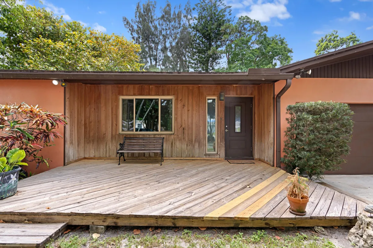 South Florida Real Estate | View 4284 Forest Lane | Listing