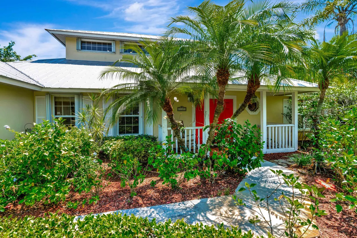South Florida Real Estate | View 18421 SE Old Trail Drive | Listing