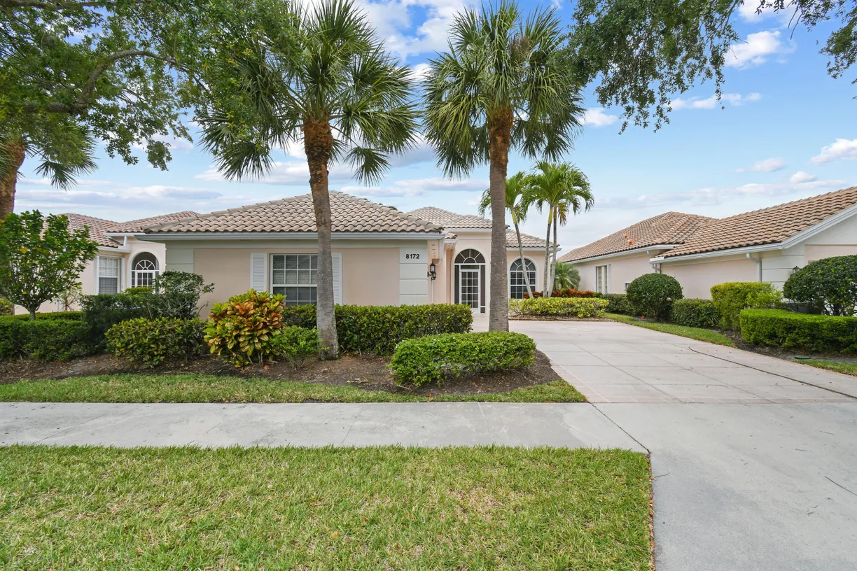 South Florida Real Estate | View 8172 SE Palm Hammock Lane | 3 Beds, 2 Baths