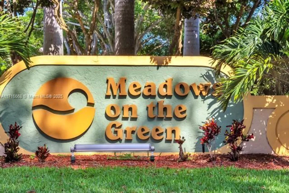South Florida Real Estate | View 1626 Meadows Circle, 1626 | Listing
