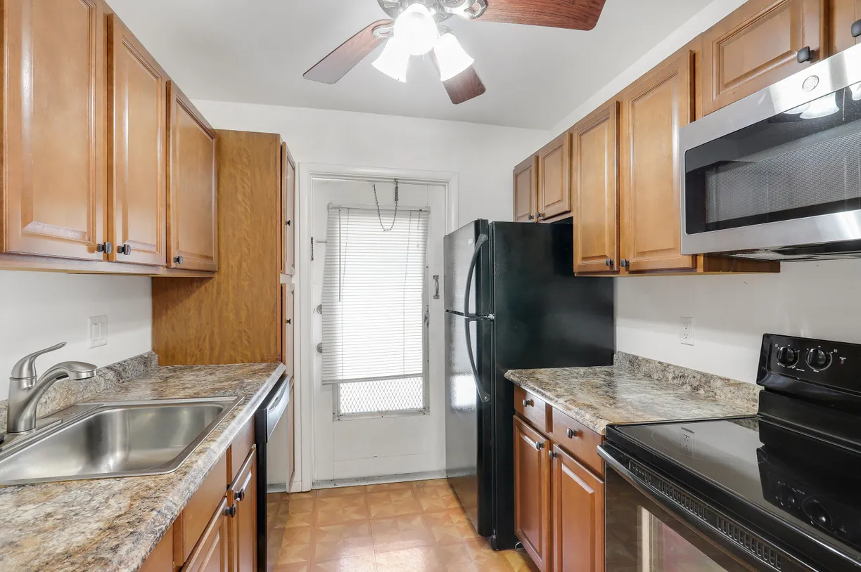 South Florida Real Estate | View 131 Doolen Court, 310 | Listing