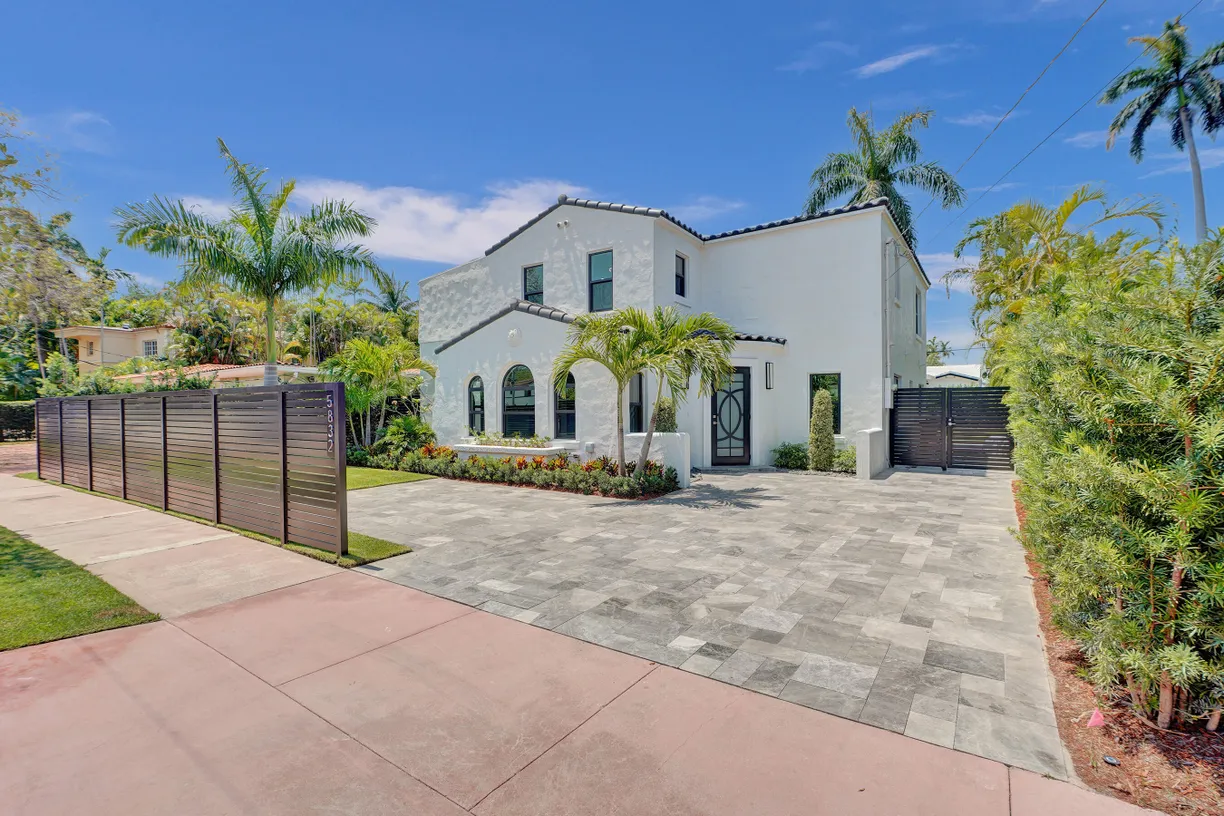 South Florida Real Estate | View 5832 Alton Road | Listing